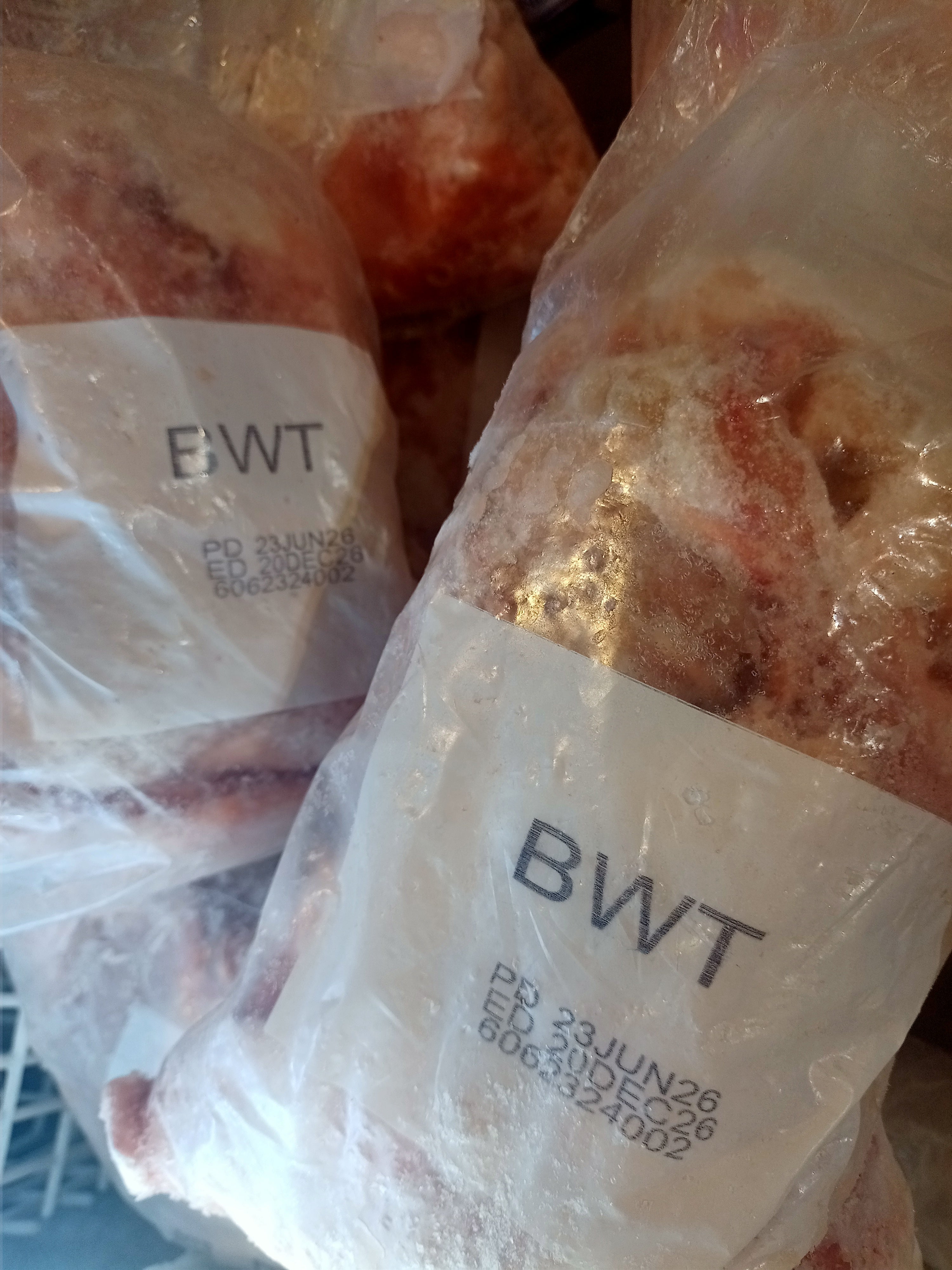 CUT UPS CHICKEN BACK W/ THIGH BWT